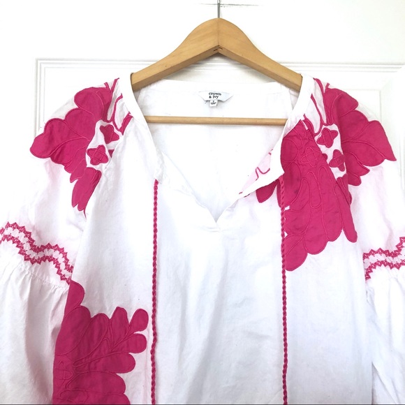 Crown & Ivy 100% Cotton White & Pink Tassel Blouse - Picture 2 of 8
